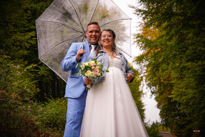 Brautpaar beim Fotoshooting mit Hochzeitsfotograf Matthias Becker