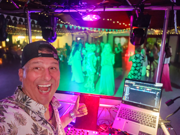 DeeJayBakerman von FSB.RED und Hochzeit.Wien beim auflegen