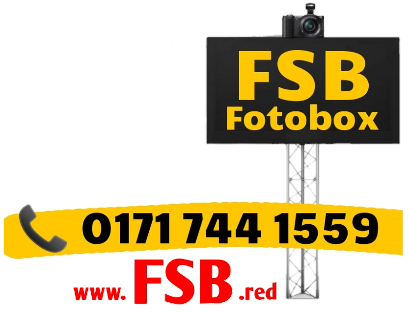 XXL Fotobox Fotospiegel von FSB.RED mit KI Gesichtserkennung als Auslöser